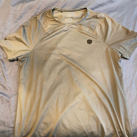 Underarmour Rush Tshirts - Picture 2 of 4
